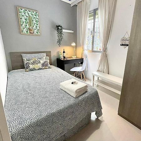 ולנסיה Central Private Bedroom - Comfy&Quiet - Near City Of Arts And Sciences מראה חיצוני תמונה